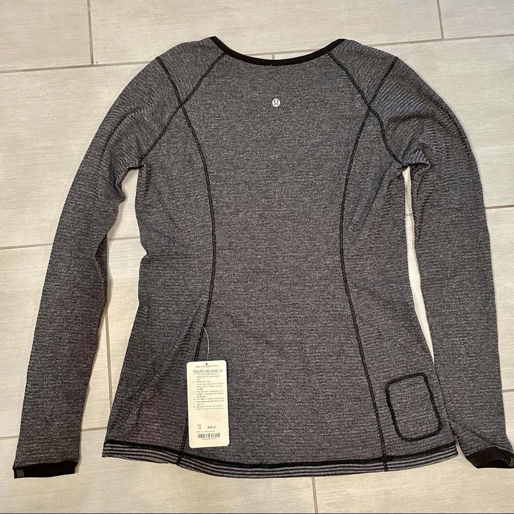 Lululemon *Reversible Runder Under Long Sleeve